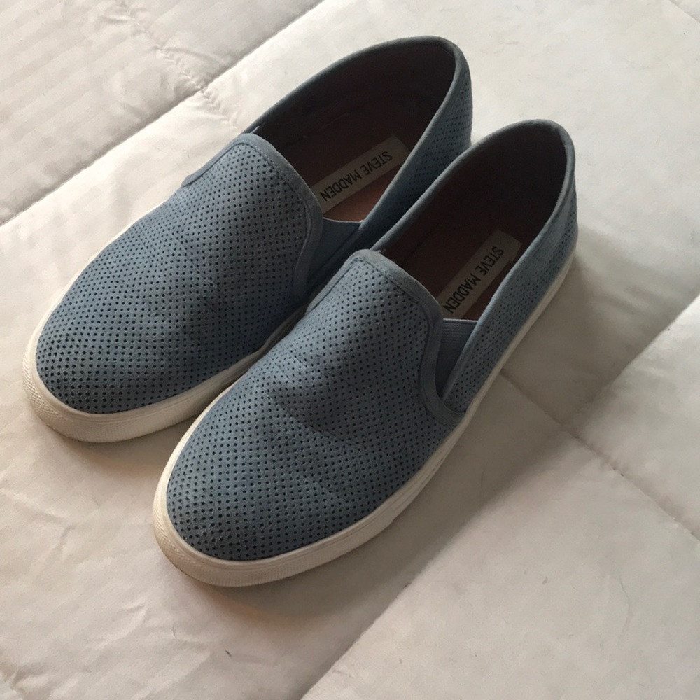 Zarrayy Steve Madden Slip-on Sneakers